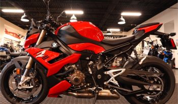 RED BMW S 1000 R full