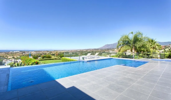 DETACHED VILLA BENAHAVIS full