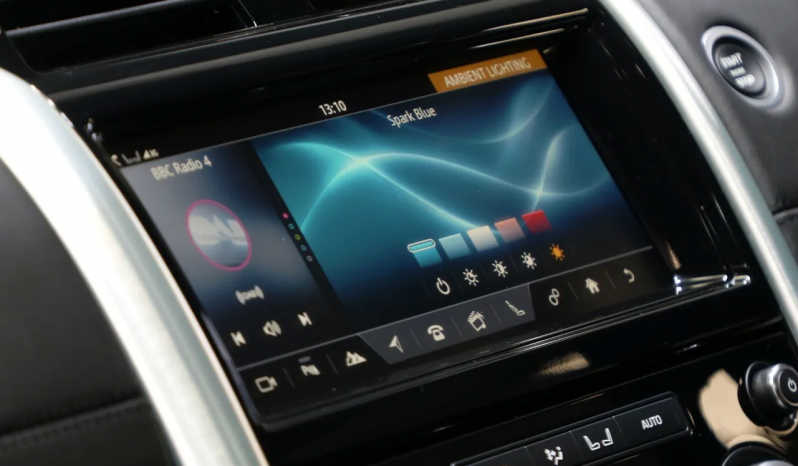 Land Rover Discovery full