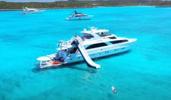 Limitless Yacht full