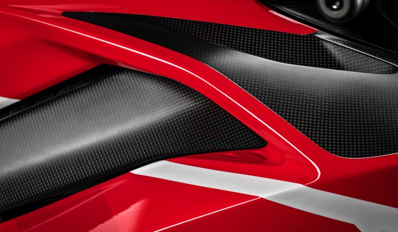 Superleggera V4 full