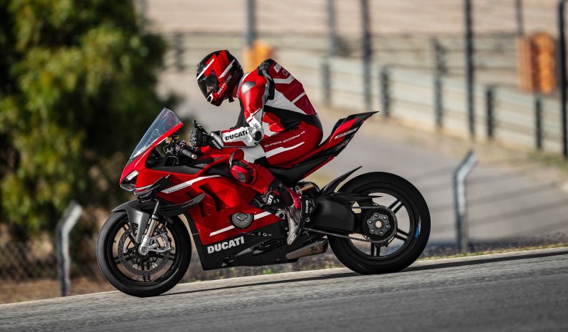 Superleggera V4 full